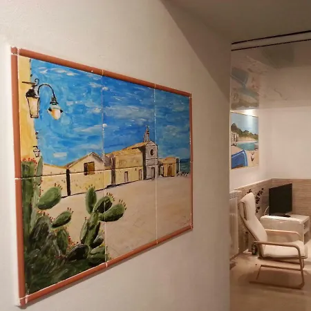 Casa Adriana In Via Spinuzza Feriehus Cefalù