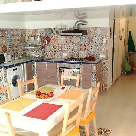 Feriehus Casa Adriana In Via Spinuzza