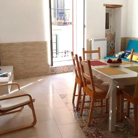 Feriehus Casa Adriana In Via Spinuzza