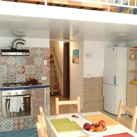 Holiday home Casa Adriana In Via Spinuzza *
